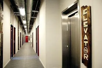 Stayokay Hostel Eindhoven - Blue Collar